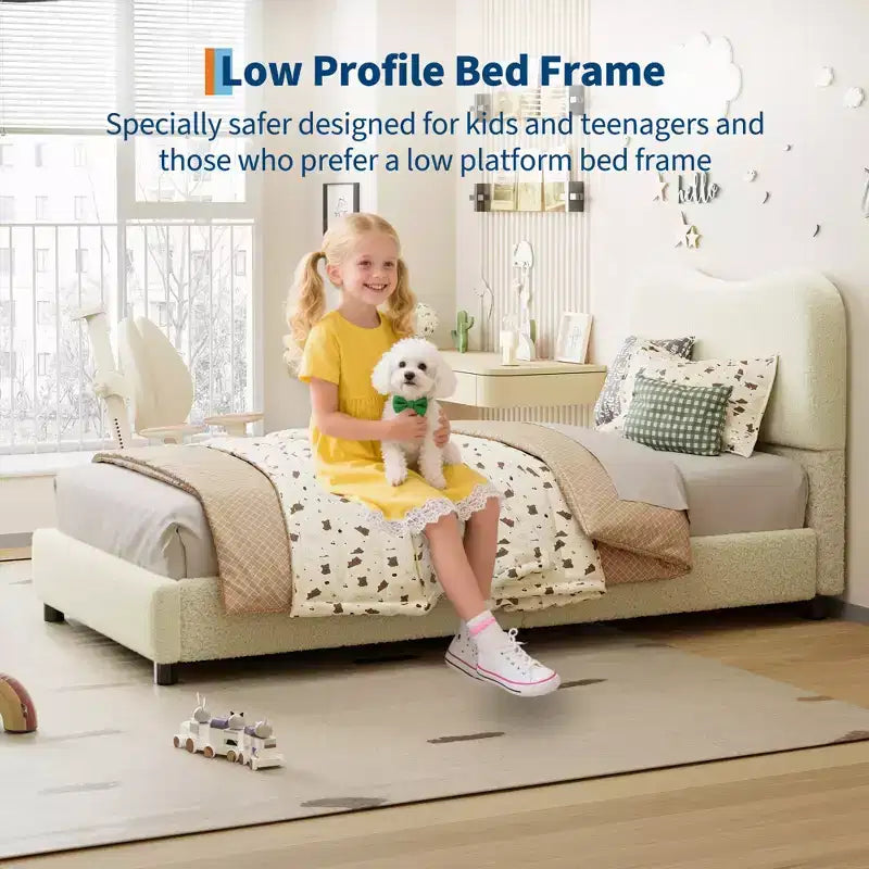 Struttura letto imbottita per bambini, design a piattaforma bassa, robuste doghe in legno, nessun materasso a molle richiesto, silenzioso e facile da montare.