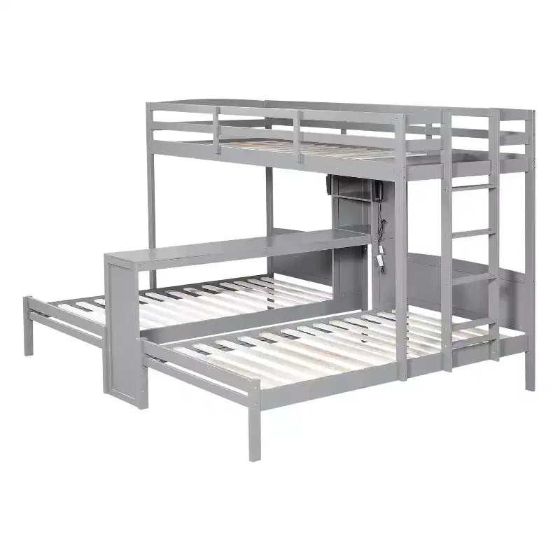 Letto a castello triplo con scrivania integrata e mensole, luce da lettura, design 3 letti in 1