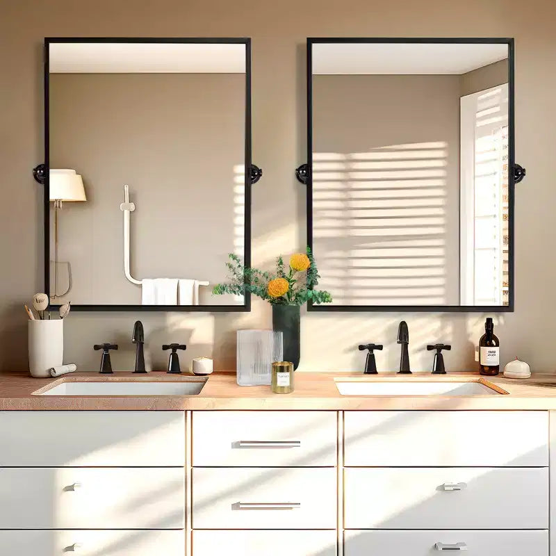 Specchio per bagno girevole con cornice in metallo